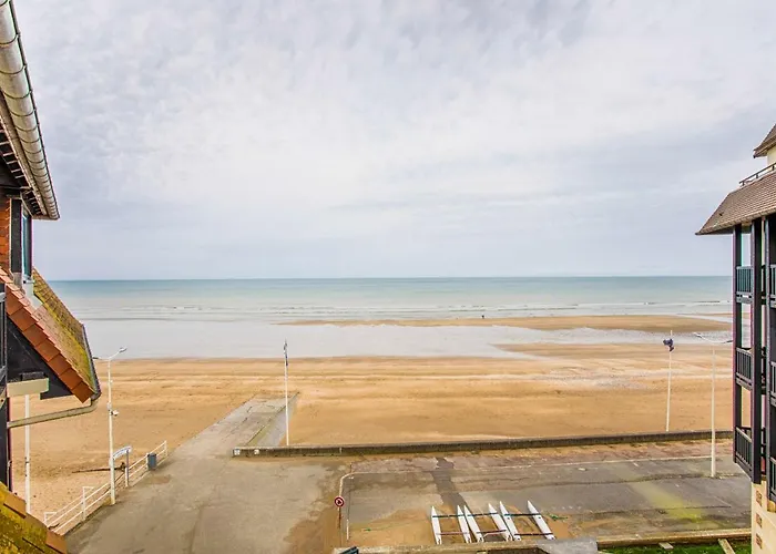 - Yacht Club 1 - Vue Mer Appartement *